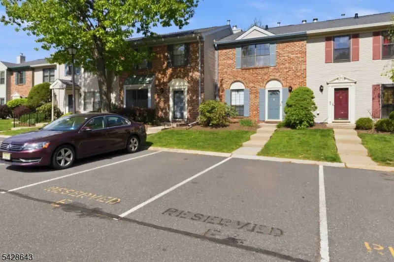 2 Daniel Dr, Franklin Park, NJ 08823 - #1