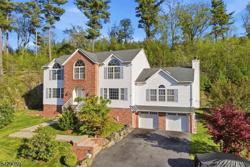 107 Continental Rd, West Milford, NJ 07480 - #1