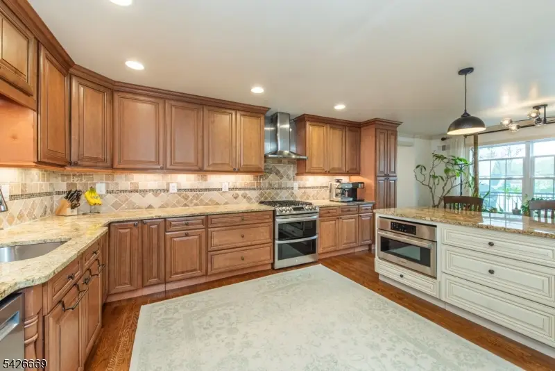 29 Van Duyne Ave, Wayne, NJ 07470 - #3
