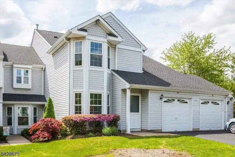 11 Letts Ct, Sayreville, NJ 08872 - #2