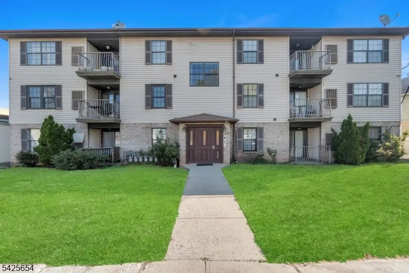 535-541 Bayway Ave #2B, Elizabeth, NJ 07202 - #1