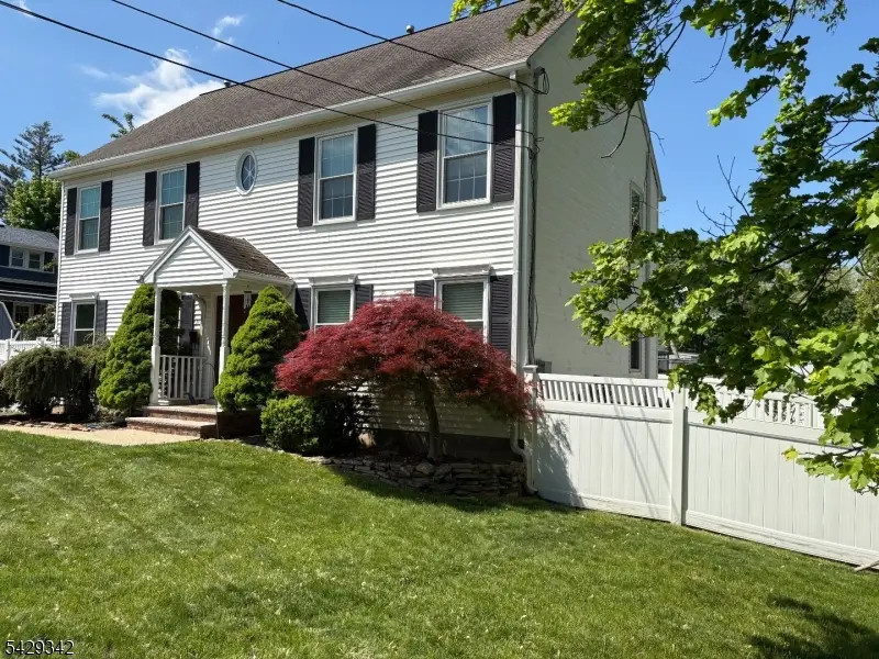 317 Livingston St, Bound Brook, NJ 08805 - #3