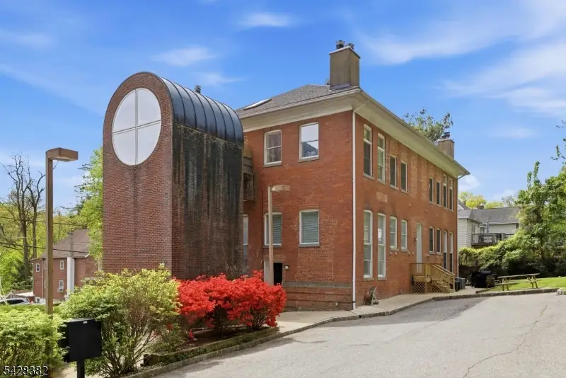 5 Center Ave #9, Morris, NJ 07960 - #1