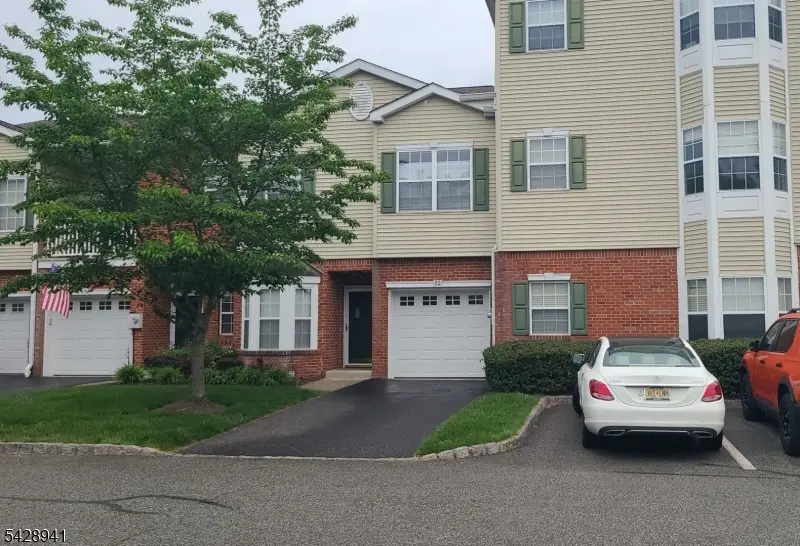 32 Allister Ct, Lincoln Park, NJ 07035 - #3