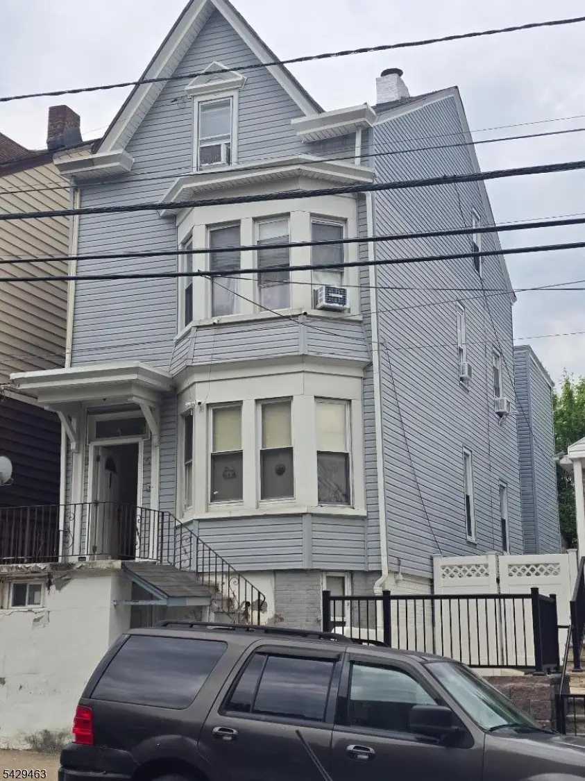 268 Atlantic St, Paterson, NJ 07503 - #1