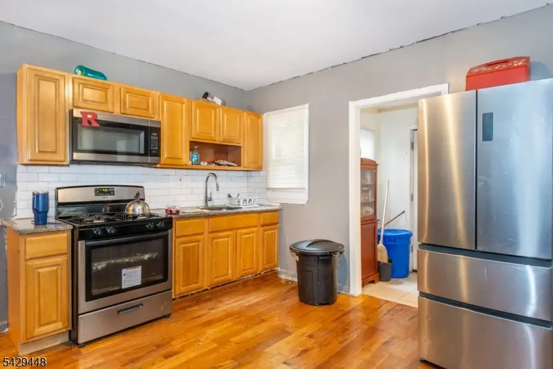 346 S 20th St, Newark, NJ 07103 - #2