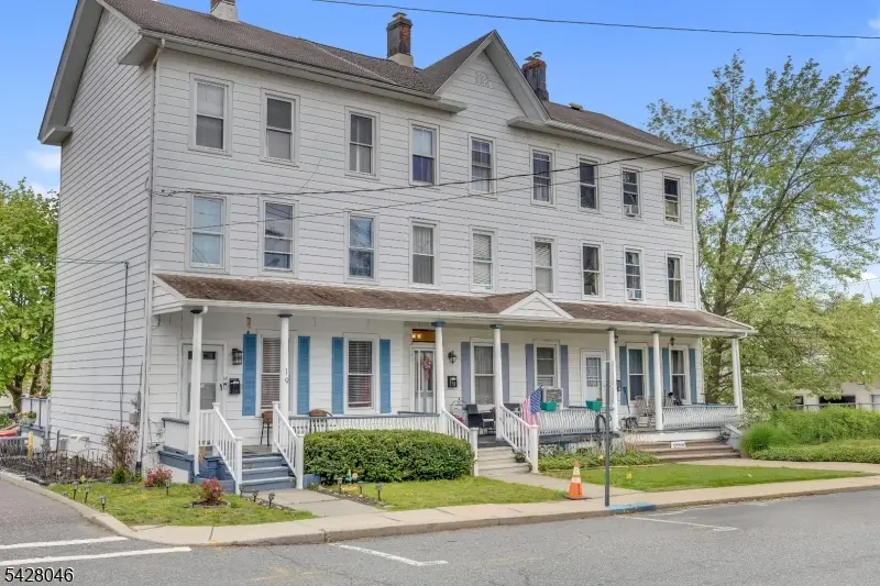 17 E Church St, Washington, NJ 07882 - #2