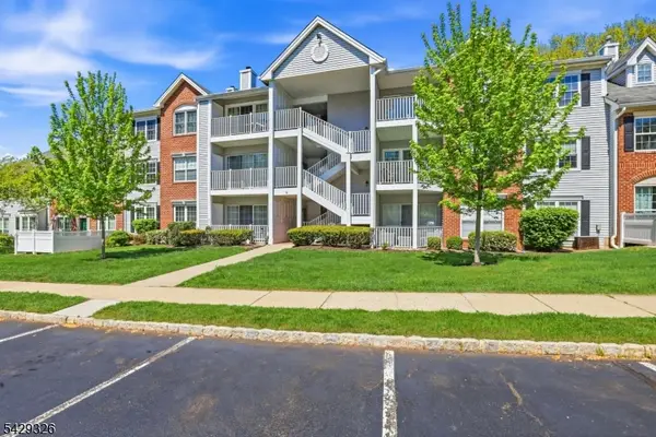 808 Breckenridge Dr, Branchburg Twp., NJ 08876