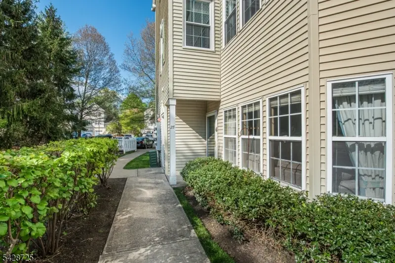 25 Allister Ct, Lincoln Park, NJ 07035 - #2