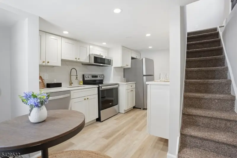 164 York St, Lambertville, NJ 08530 - #3
