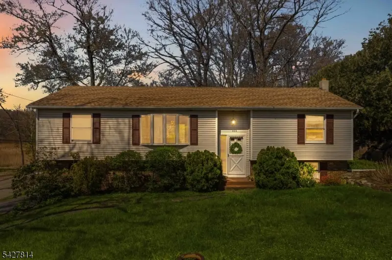 400 Lake Shore Dr, Upper Greenwood Lake, NJ 07421 - #1
