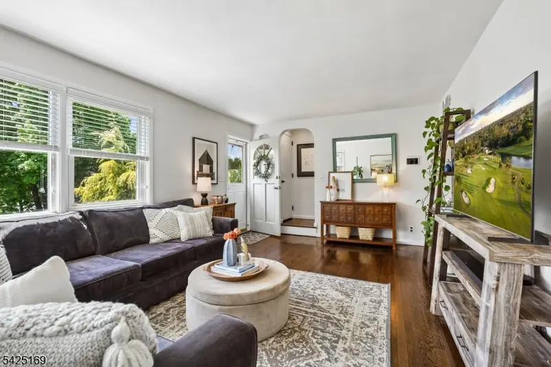 11 Caldwell Terrace, West Orange, NJ 07052 - #3