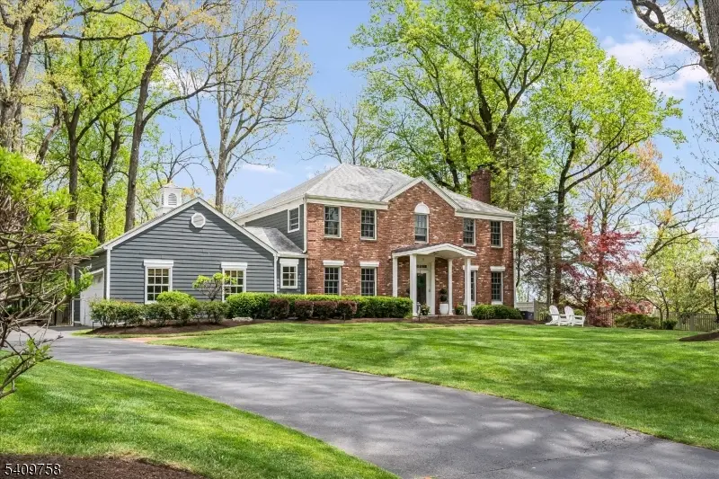 11 Huron Dr, Chatham, NJ 07928 - #1