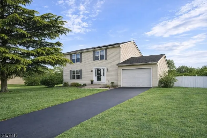 40 Jefferson Dr, Piscataway, NJ 08854 - #1