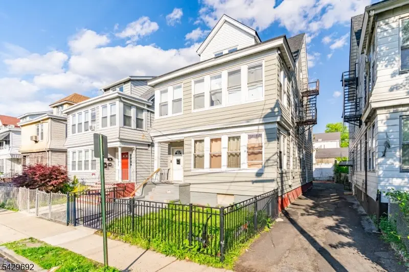 200 Munn Ave, Irvington, NJ 07111 - #2