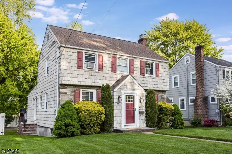 199 Stonehouse Rd, Bloomfield, NJ 07028 - #1