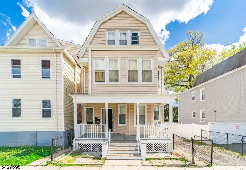 530 Norwood St, East Orange, NJ 07018 - #2