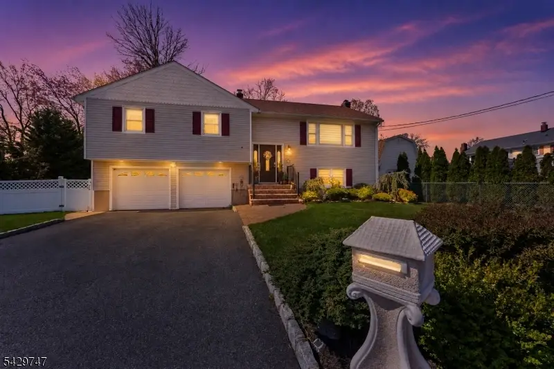 68 Doris Way, Clark, NJ 07066 - #1