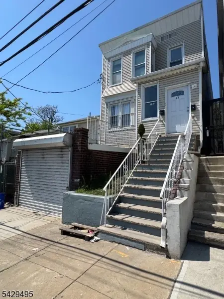 45 Ogden St, Newark, NJ 07104 - #2