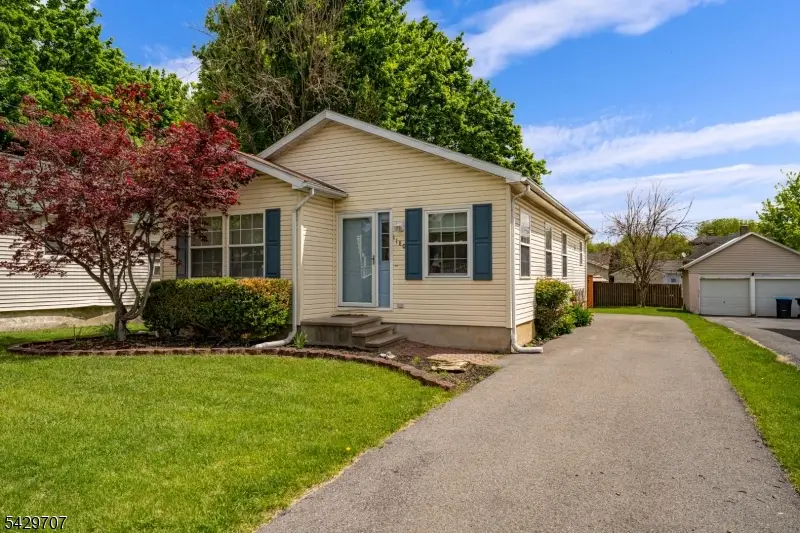 1180 4th Ave, Alpha, NJ 08865 - #1