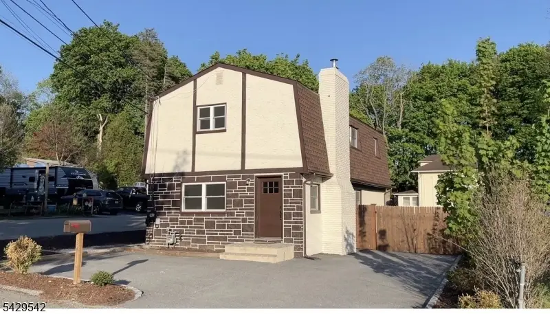 34 Nestor St, Franklin, NJ 07871 - #1