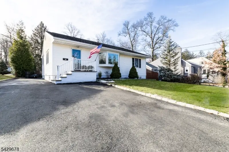 491 Eagle Rock Ave, Roseland, NJ 07068 - #1