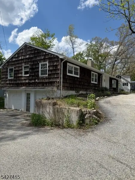 175 Highland Lakes Rd, Highland Lakes, NJ 07422 - #3