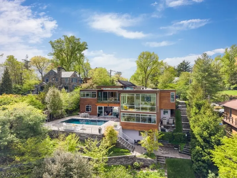 588 Longview Rd, South Orange, NJ 07079 - #2