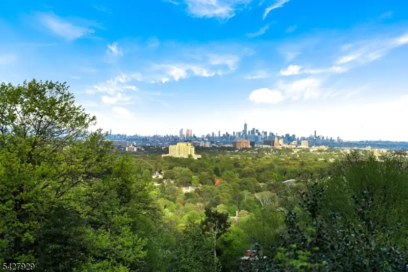 588 Longview Rd, South Orange, NJ 07079 - #3