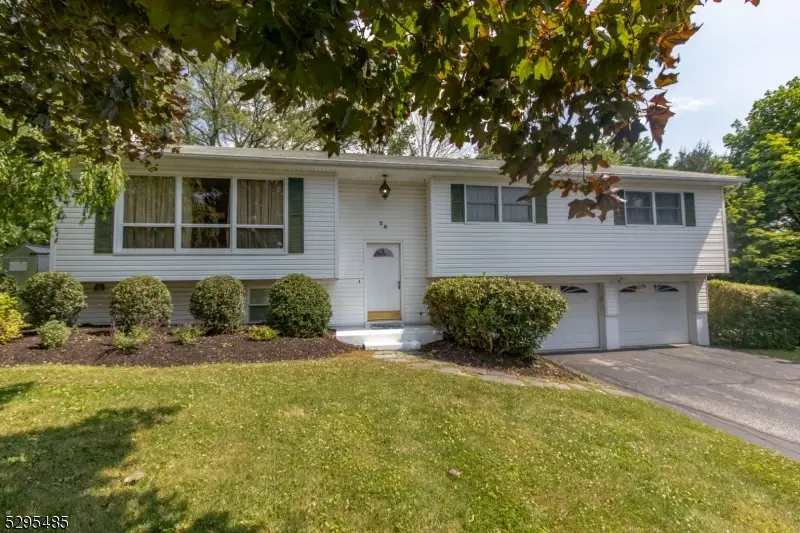 28 Elizabeth Dr, Wantage, NJ 07461 - #1