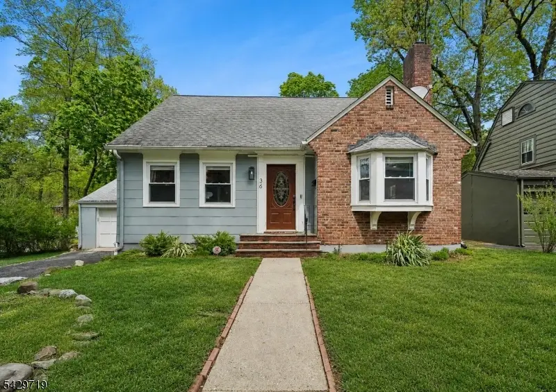 36 Espy Rd, Caldwell, NJ 07006 - #1