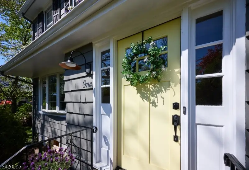 1 Edgewood Pl, Maplewood, NJ 07040 - #3