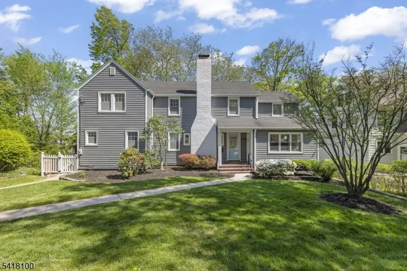 372 Wyoming Ave, Millburn, NJ 07041 - #1