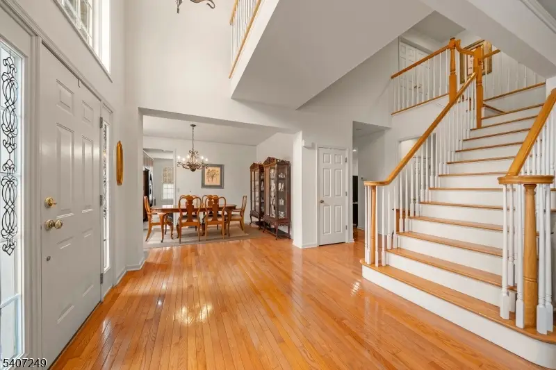 48 Bovensiepen Ct, Roseland, NJ 07068 - #3