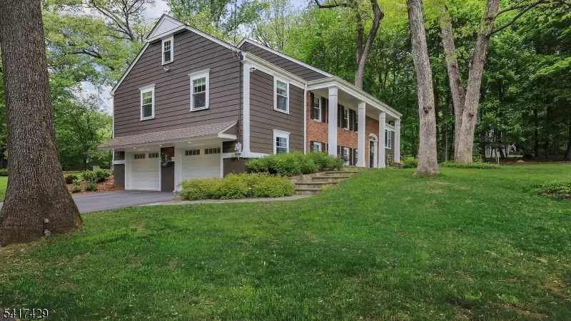 150 Seney Dr, Bernardsville, NJ 07924 - #3