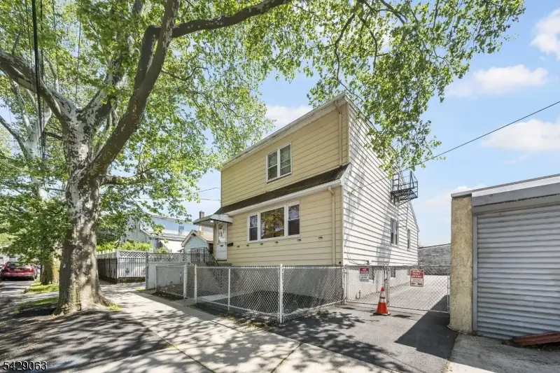 466 Delavan Ave, Newark, NJ 07107 - #2
