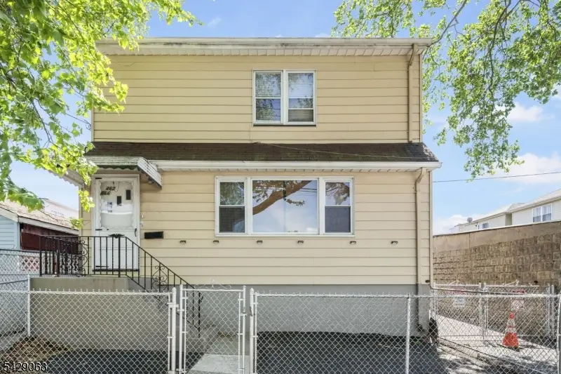 466 Delavan Ave, Newark, NJ 07107 - #3