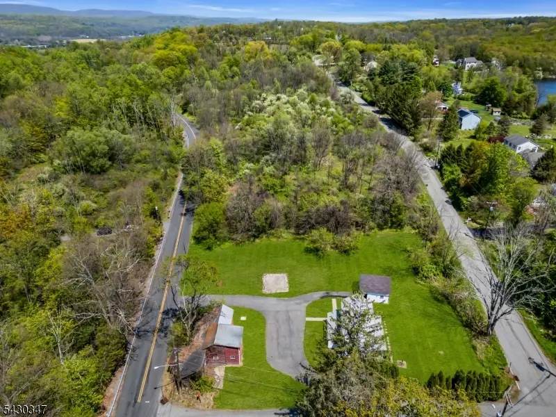 131 Vail Rd, Knowlton, NJ 07832 - #2