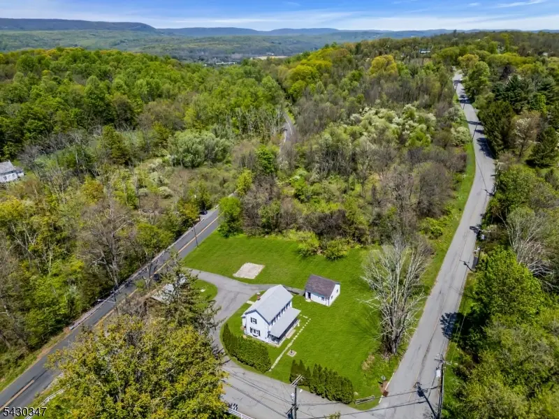 131 Vail Rd, Knowlton, NJ 07832 - #3