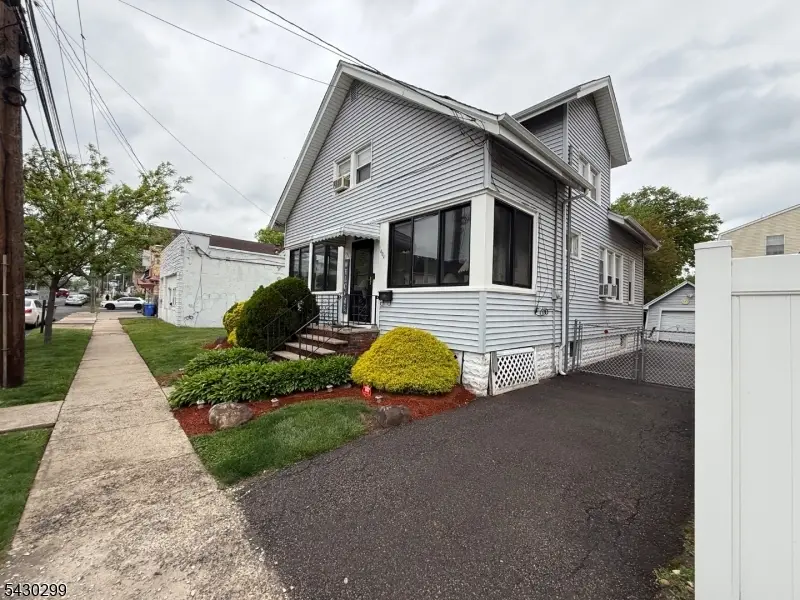 1404 Roselle St, Linden, NJ 07036 - #3