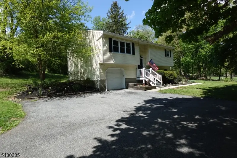 400 North Rd, Lebanon, NJ 07830 - #2