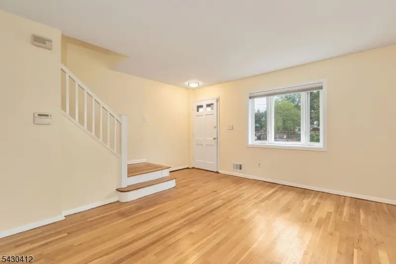 241 Windsor Ave, Westfield, NJ 07090 - #2
