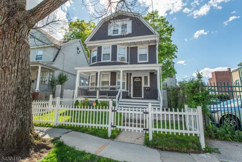 191 Smith St, Newark, NJ 07106 - #1