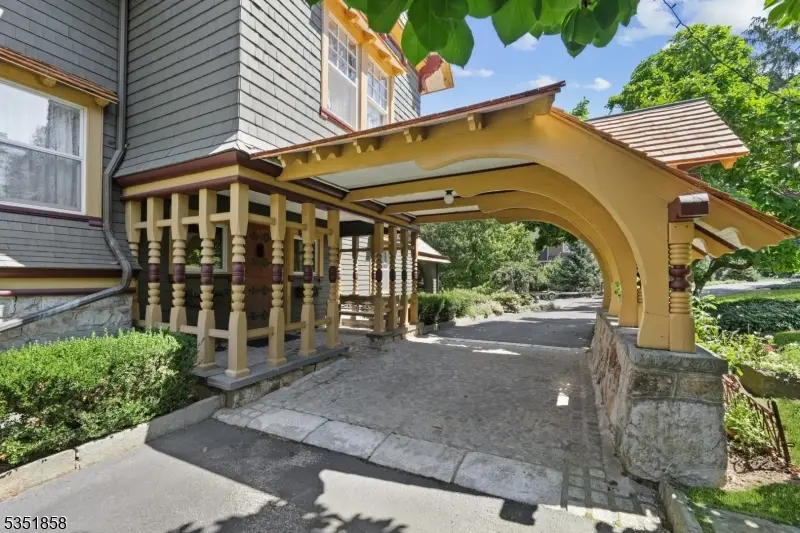 33 Edgemere Ave, Mount Arlington, NJ 07856 - #3