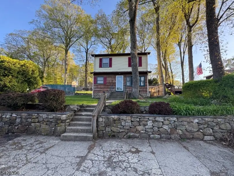 19 E Shore Rd, Lake Hopatcong, NJ 07849 - #2