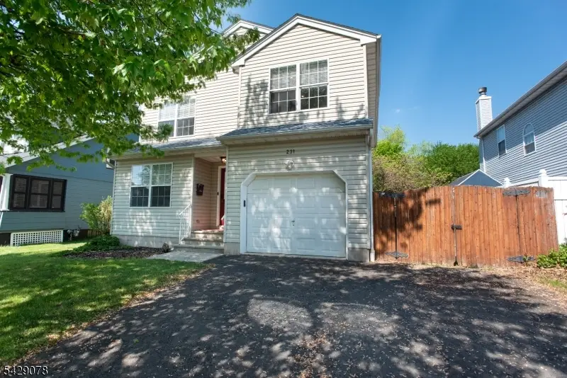 231 Grove St, Somerville, NJ 08876 - #1