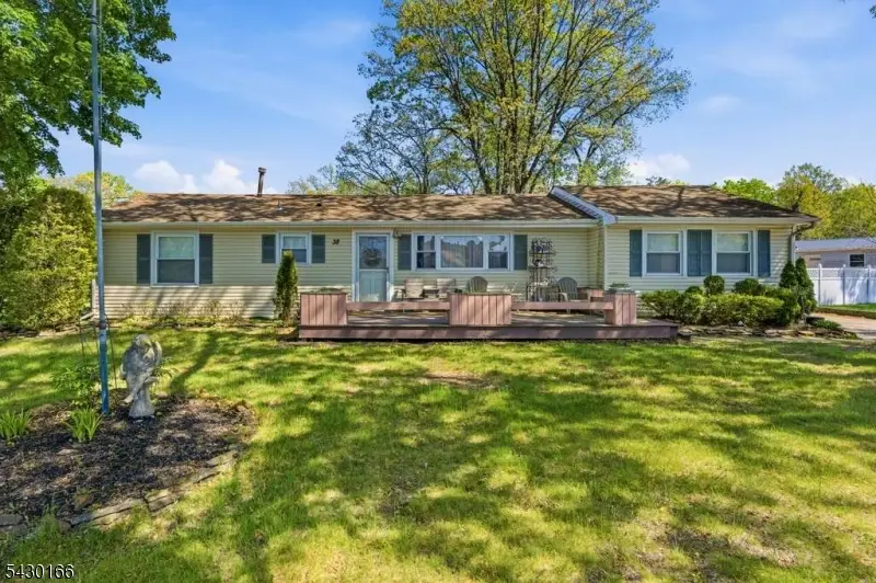 38 Clark Dr, Ramtown, NJ 07731 - #3