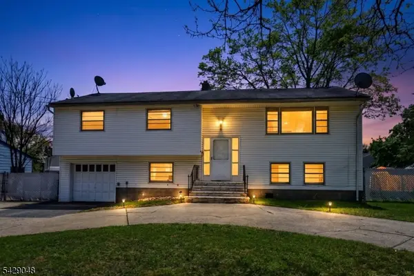 5 Burnside Pl, Wayne Twp., NJ 07470
