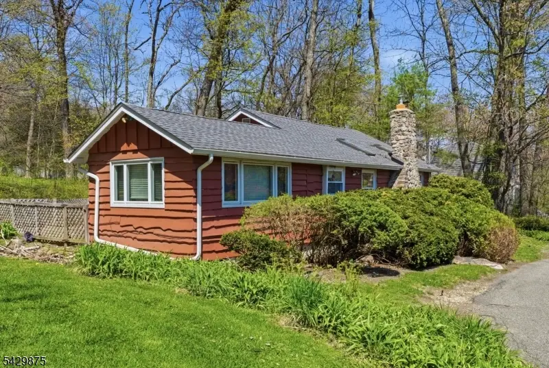 155 Highland Lakes Rd, Highland Lakes, NJ 07422 - #3