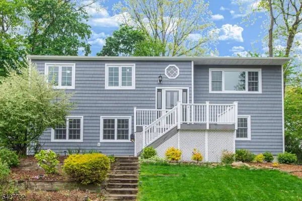 450 Herrick Dr, Rockaway Twp., NJ 07866